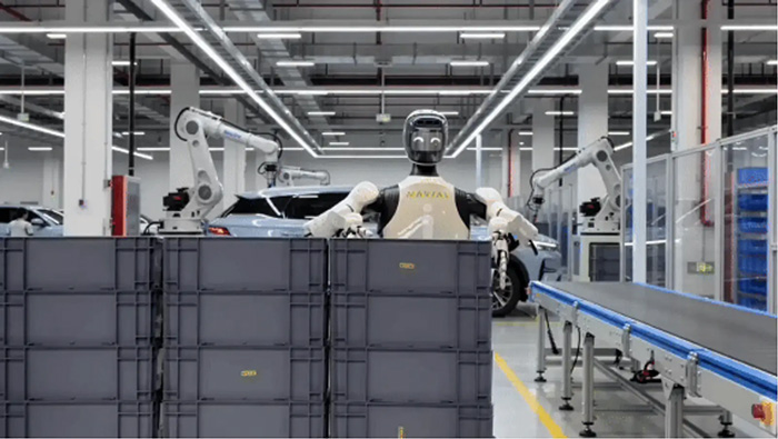 NAVIAI人形機器人亮相國際頂會 LogiMAT